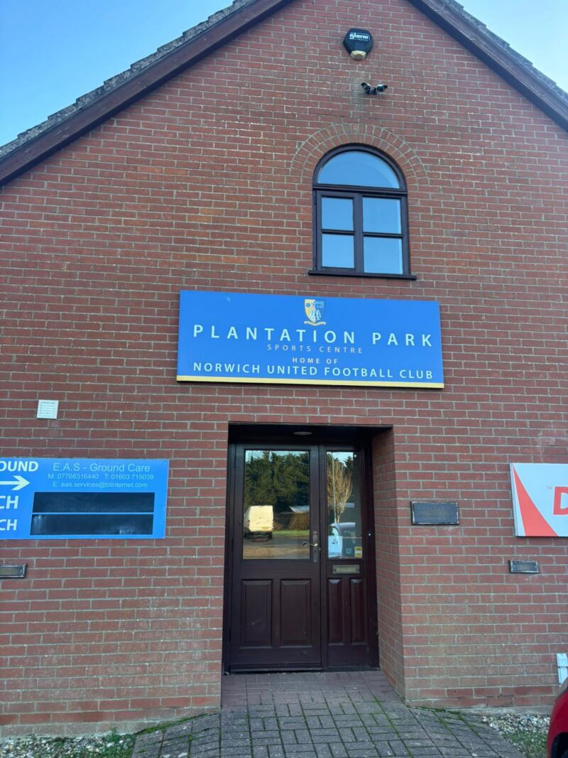 Image for the Tweet beginning: A cold Tuesday morning delivery