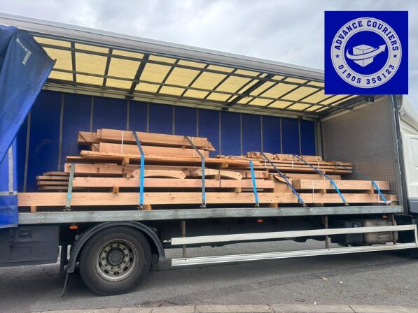 Image for the Tweet beginning: #ReliableDelivery 📦 Flat-packed European oak